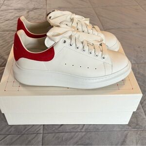 Alexander McQueen Men’s Larry Sneaker